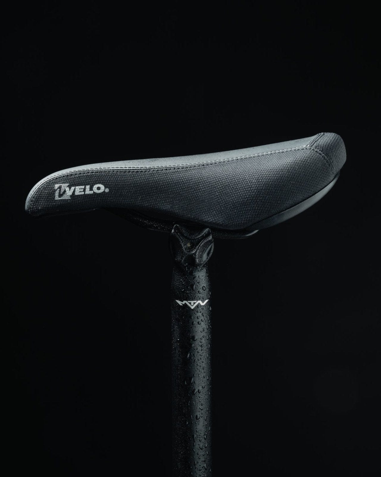 Velo MTB Sattel + MTN Components Sattelstütze – Lukas Knopf