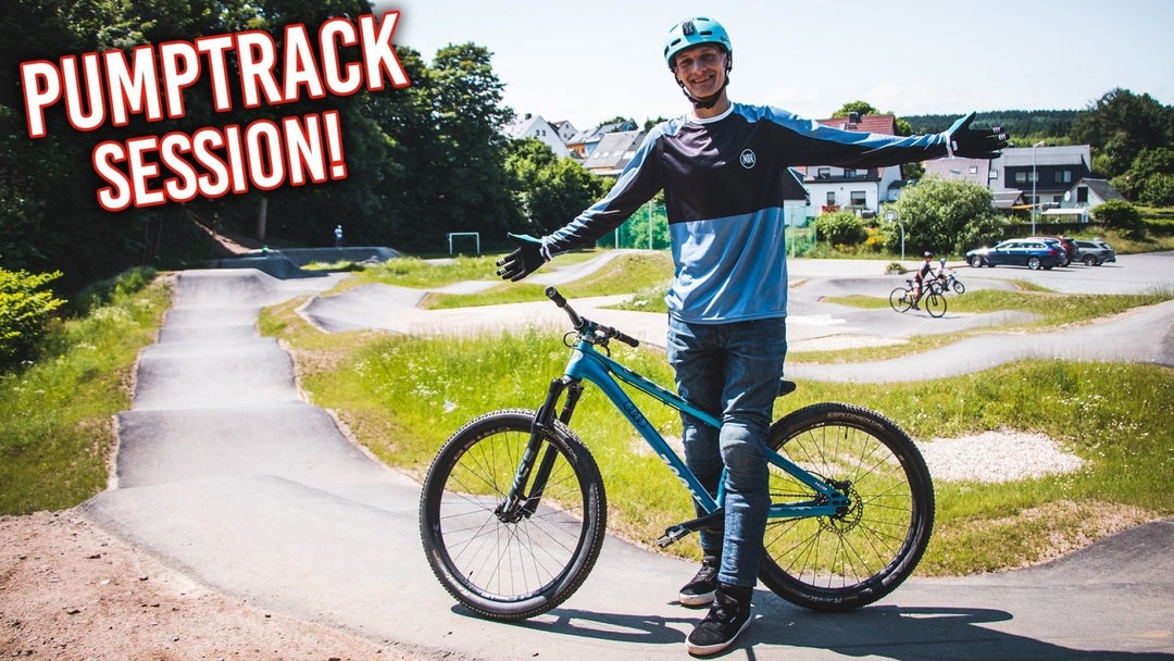 PUMPTRACK MTB SESSION - Fahrtechnik & Challenges! - The Motion Brand