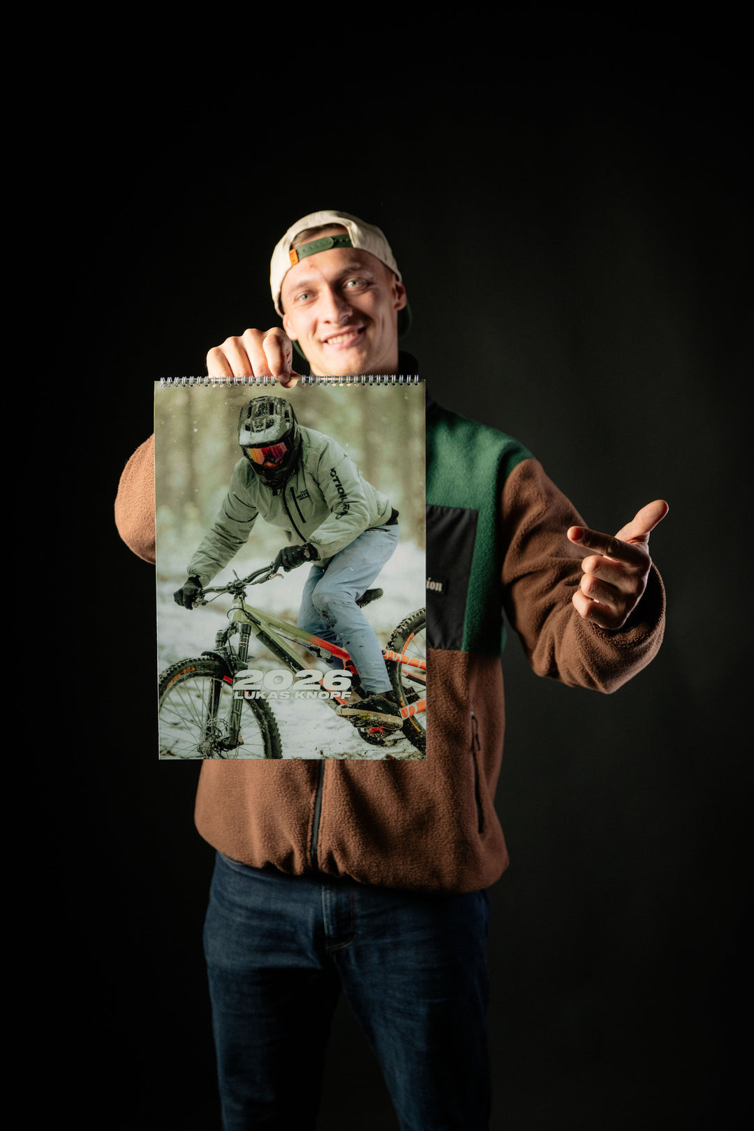 A3 Kalender 2026 - The Motion Brand ukas Knopf MTB Kalender Jahreskalender Fahrrad Mountainbike Kalender Lukas Knopf Merchandise Lukas Knopf Geschenkartikel