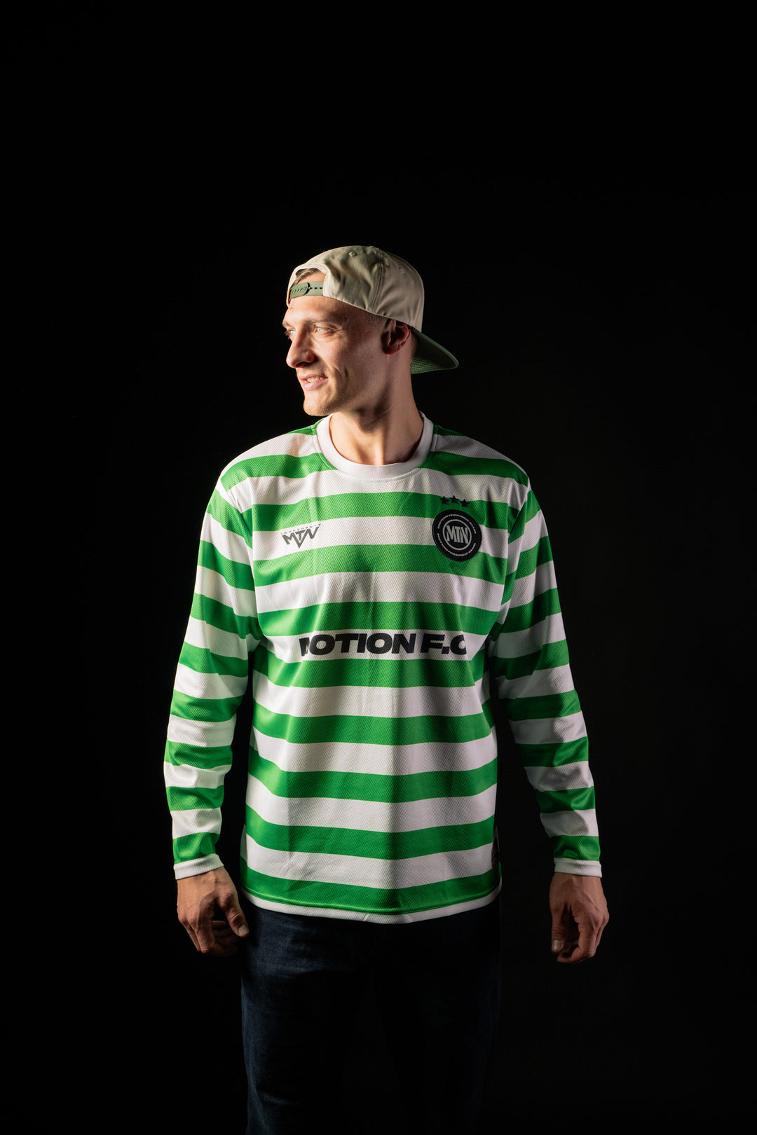 Green White Motion Freeride Club Soccer Jersey - The Motion Brand Fußballtrikot Fussball Trikot Jersey MTB Jersey Lukas Knopf Trikot Mtn Components Trikot Grünes Jersey
