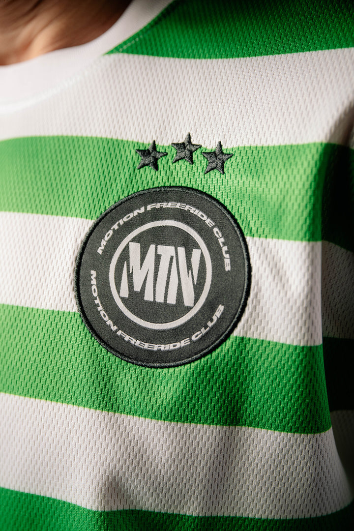 Green White Motion Freeride Club Soccer Jersey - The Motion Brand Fußballtrikot Fussball Trikot Jersey MTB Jersey Lukas Knopf Trikot Mtn Components Trikot Grünes Jersey