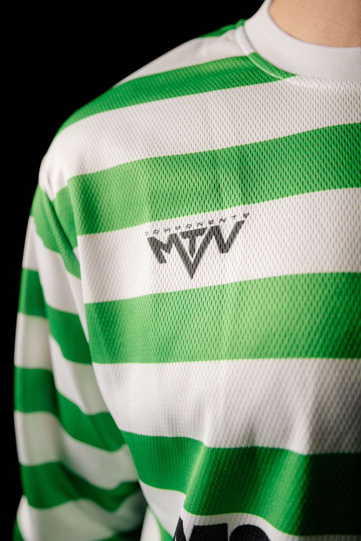 Green White Motion Freeride Club Soccer Jersey - The Motion Brand Fußballtrikot Fussball Trikot Jersey MTB Jersey Lukas Knopf Trikot Mtn Components Trikot Grünes Jersey