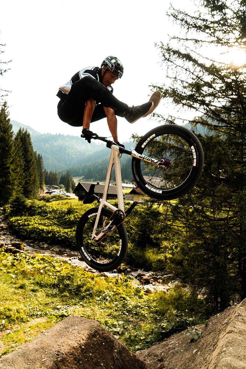 Camo Motion Long Sleeve MTB Jersey