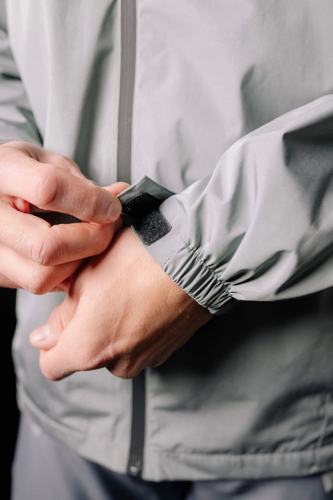 Grey Motion Trail Jacket Regenjacke (Grau) - The Motion Brand