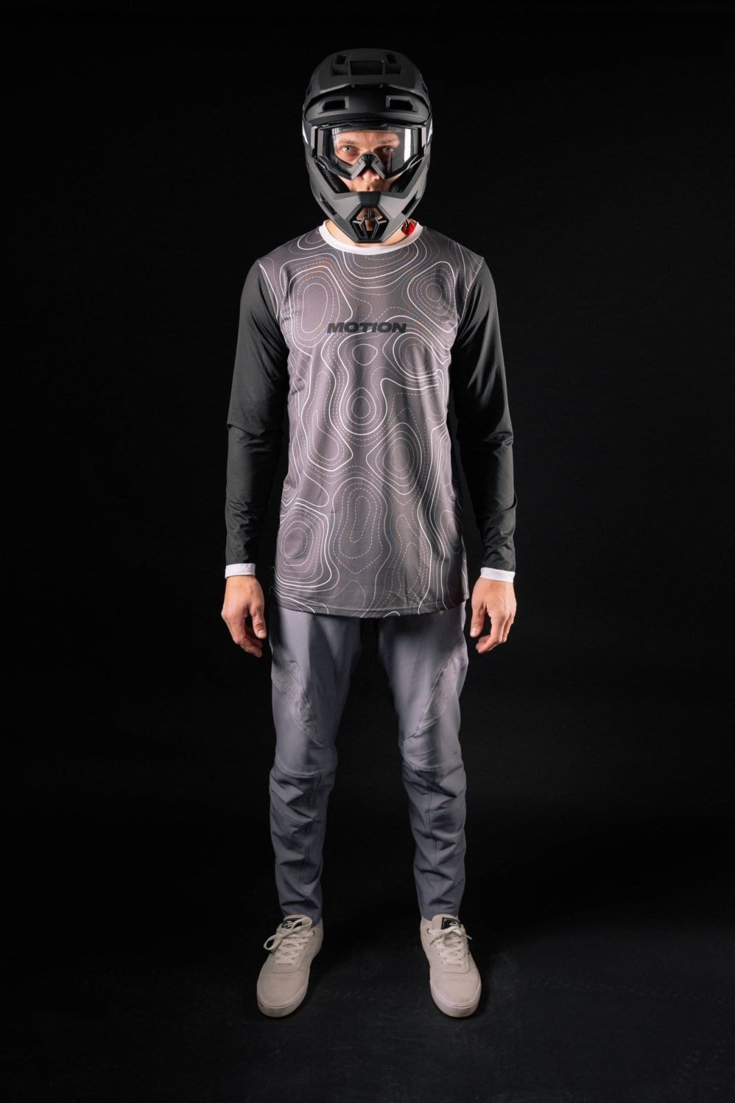 Grey Terra 3.0 MTB Pants (Hose) lang - The Motion BrandGrey Terra 3.0 MTB Pants (Hose) lang - The Motion Brand fahrradhose fahrrad hose bikehose lange fahrrad hose mountainbike hose