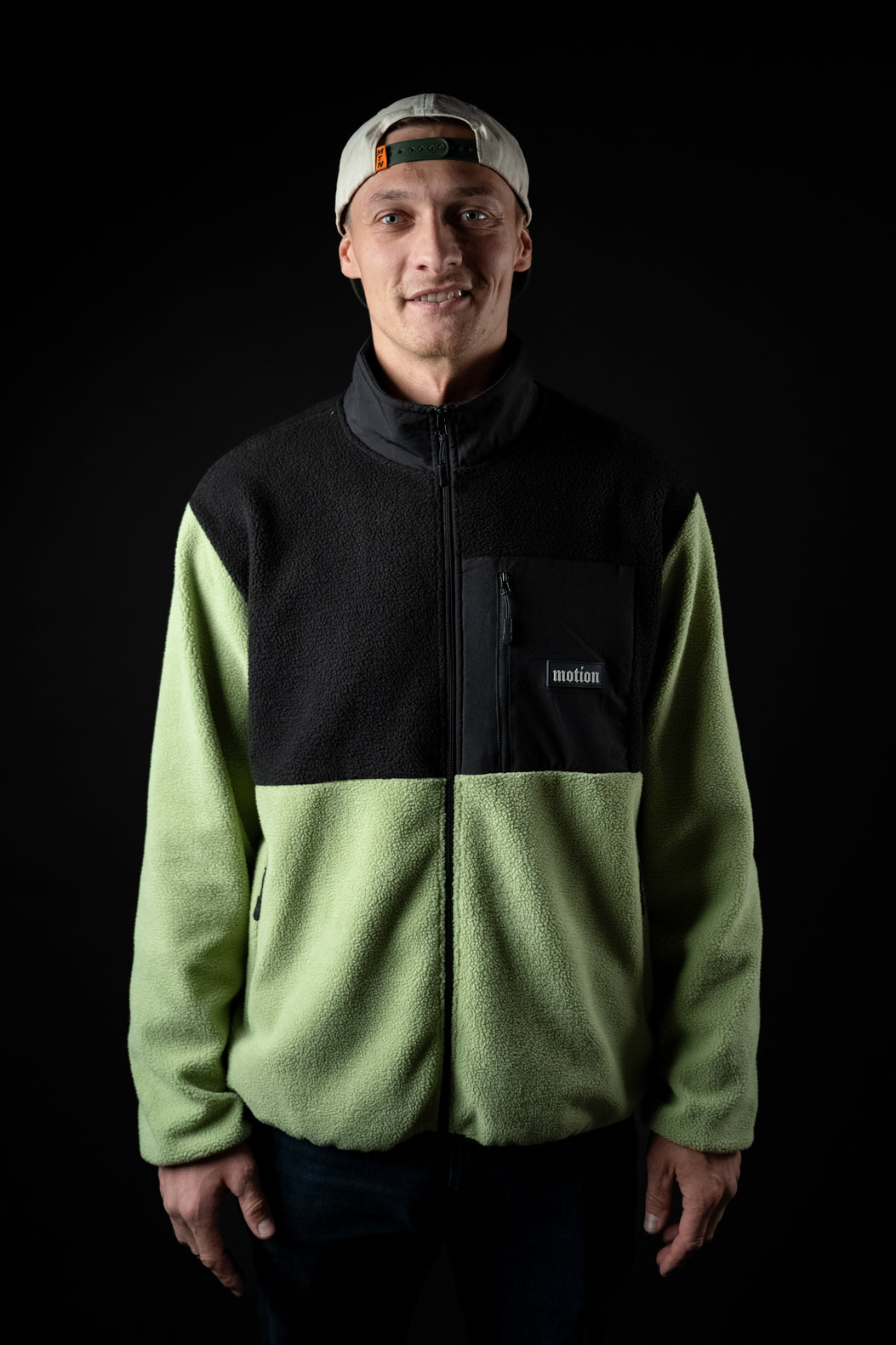 Motion Trail Fleece Jacke - The Motion Brand Green Black Fleece Jacke Lukas Knopf Merchandise Trail Jacke MTB Jacke MTB Fleece Jacke Grün Schwarz Fleece Jacke MTB Bekleidung