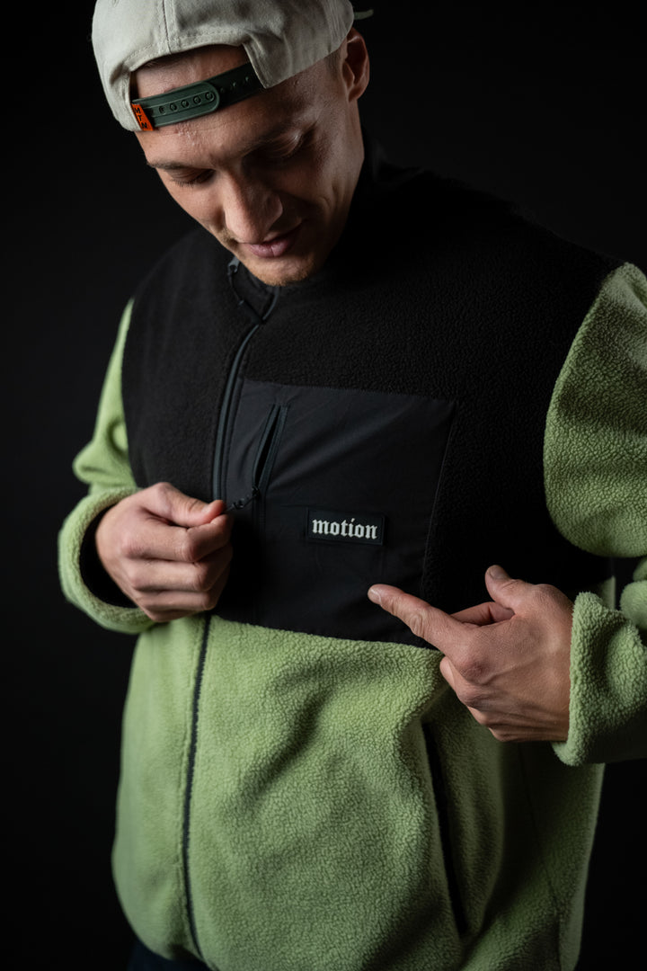 Motion Trail Fleece Jacke - The Motion Brand Green Black Fleece Jacke Lukas Knopf Merchandise Trail Jacke MTB Jacke MTB Fleece Jacke Grün Schwarz Fleece Jacke MTB Bekleidung