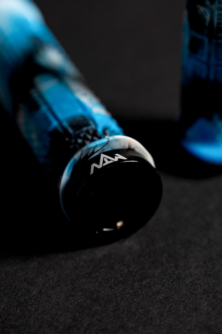 MTN Components Griffe Camo - The Motion Brand Blaue Camo griffe Lukas Knopf The Motion Brand MTB Griffe Downhill Griffe Freeride Griffe