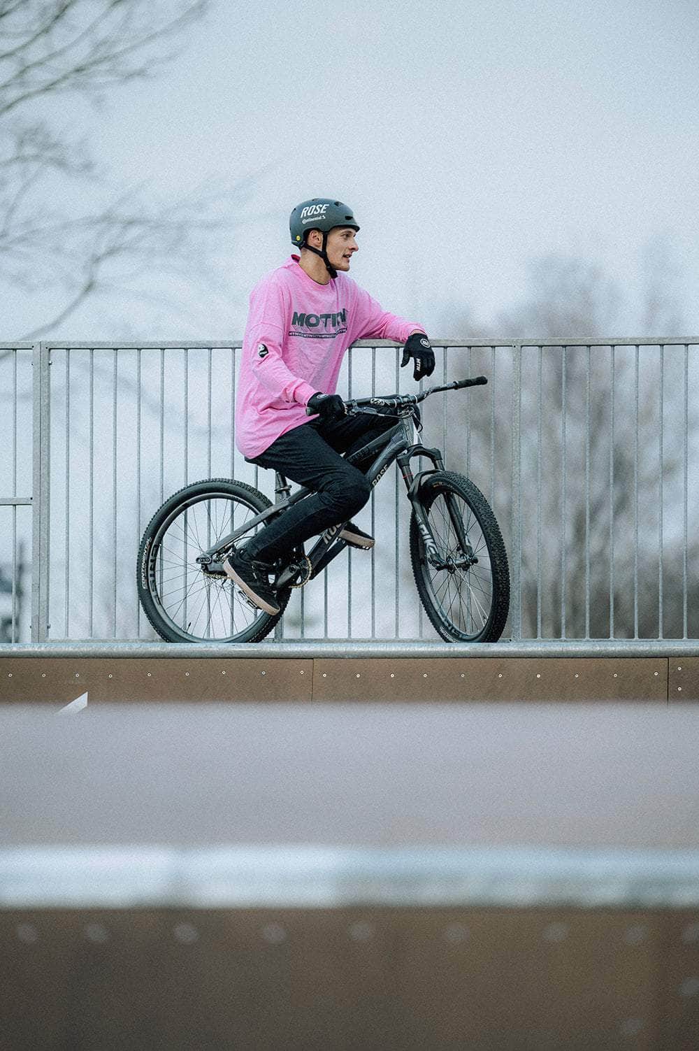 Pink YinYang Longsleeve