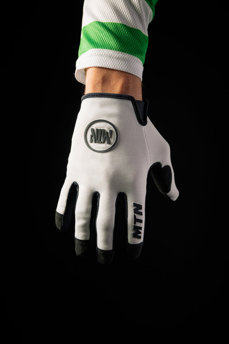 mtb-handschuhe test 2021 White MTB Handschuhe MTN – Lukas Knopf