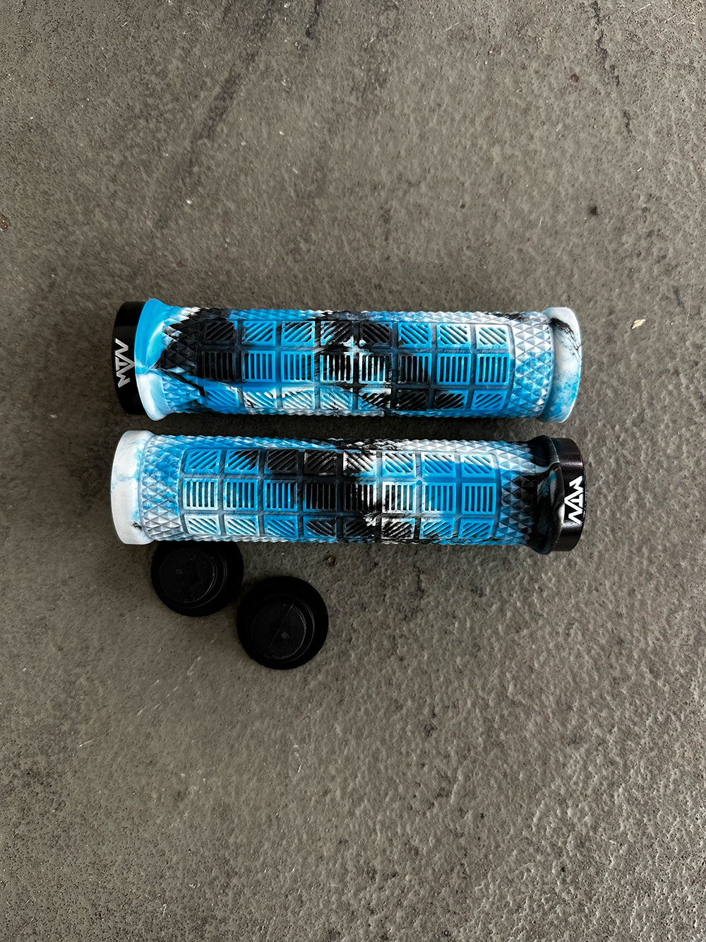 MTN Components Griffe Camo - The Motion Brand Blaue Camo griffe Lukas Knopf The Motion Brand