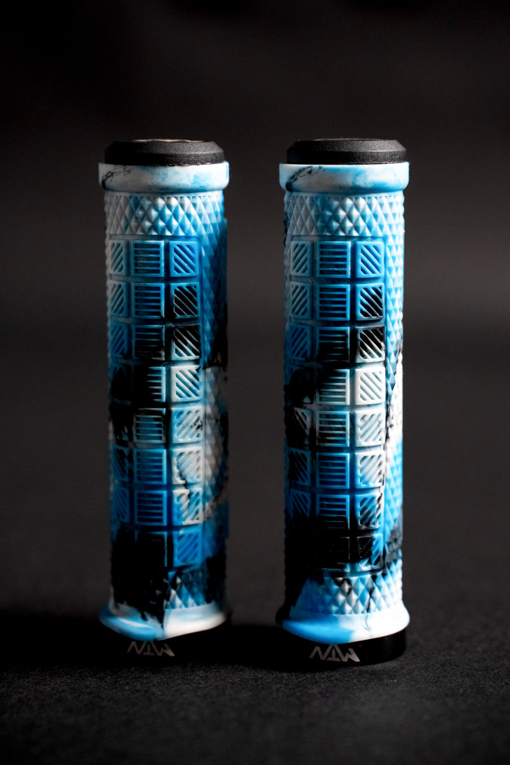 MTN Components Griffe Camo - The Motion Brand Blaue Camo griffe Lukas Knopf The Motion Brand