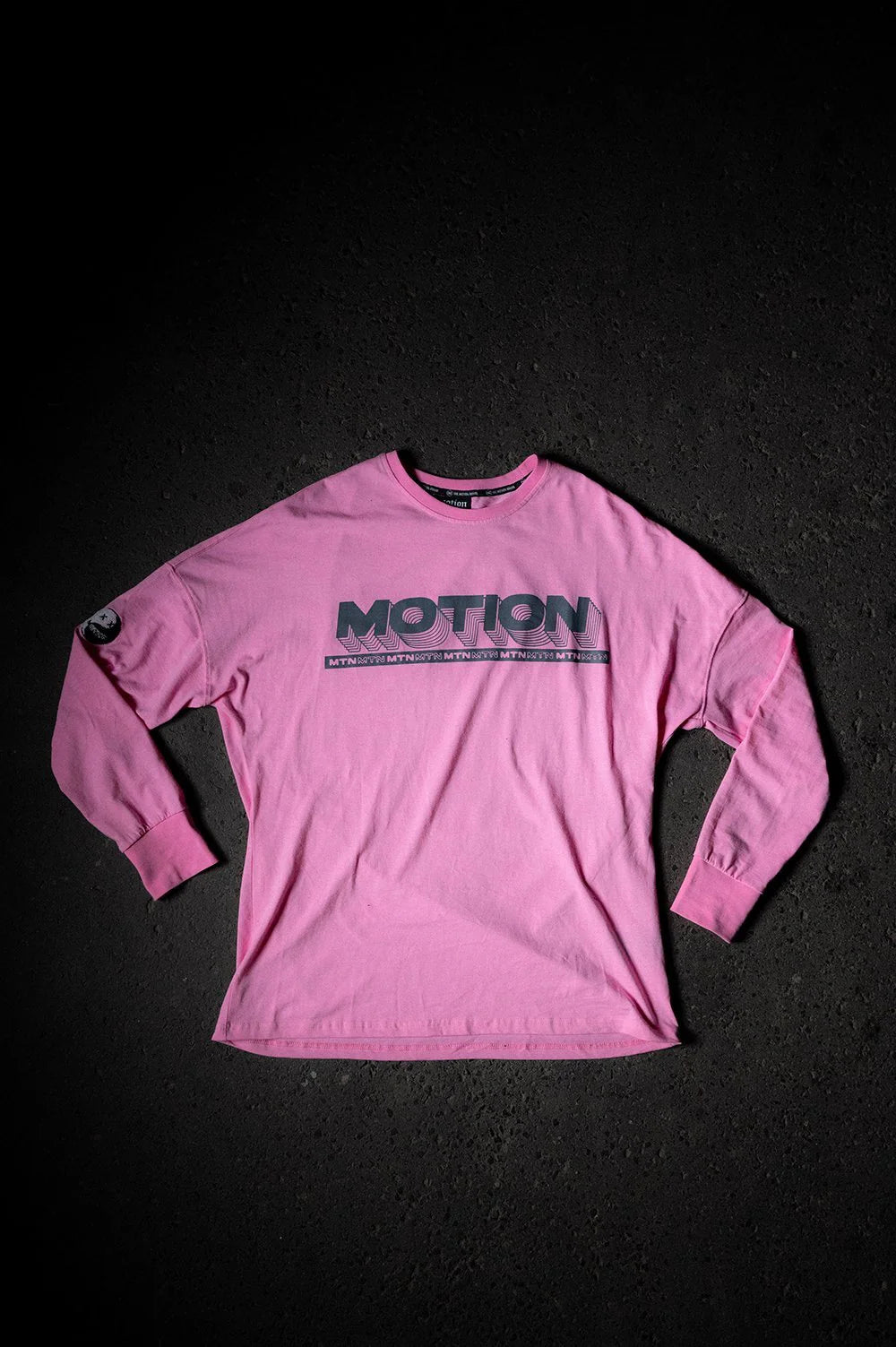 yinyang longsleeve white streetwear hoodie mtn the motion brand pink longsleeve Langarmshirt Shirt Langarm FrotteeStick Streetwear Oversized Longsleeve grau bikewear bike wear pinkes longsleeve Longsleeve pinnk buddha print buddha druck bikewear lukas knopf merch