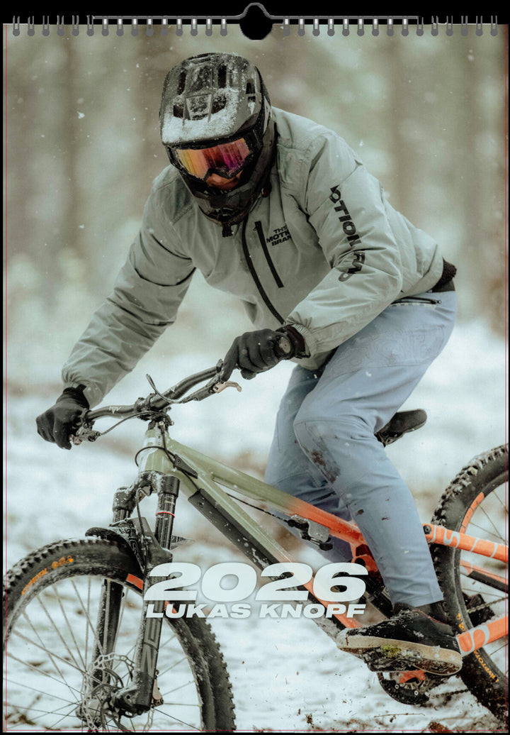 A3 Kalender 2026 - The Motion Brand ukas Knopf MTB Kalender Jahreskalender Fahrrad Mountainbike Kalender Lukas Knopf Merchandise Lukas Knopf Geschenkartikel