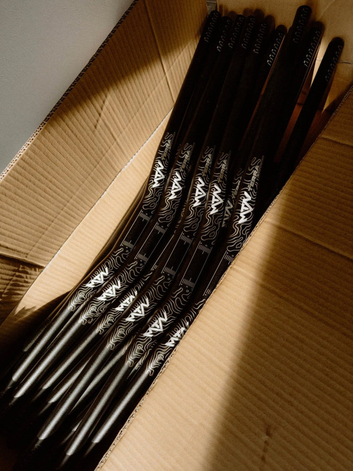 Terra MTN Components MTB Lenker + Gratis Griffe - The Motion Brand