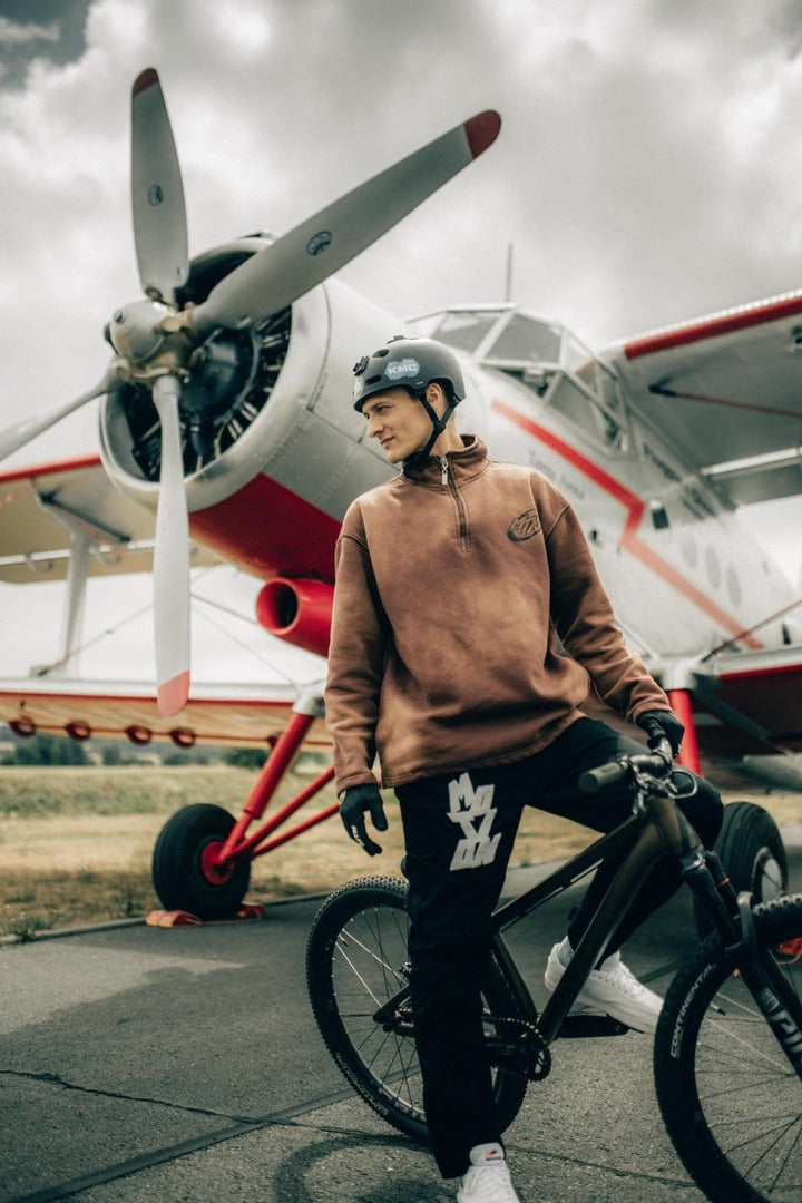 Asteroid Half Zip Sweater - The Motion Brand