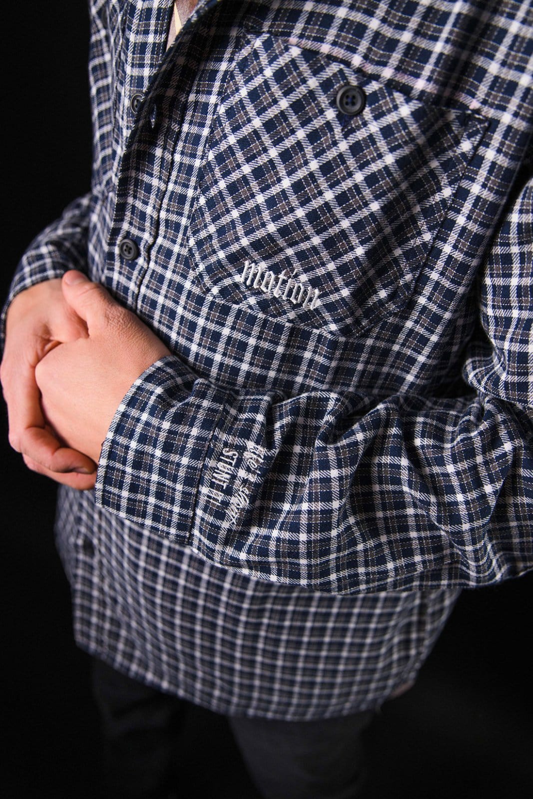 Black/White Hooded Flanell YinYang 2.0 - The Motion Brand Langarmshirt Shirt Langarm FrotteeStick Streetwear Oversized Longsleeve Flanell Hemd Flanellhemd Bikewear Lukas Knopf Merch Lukas Knopf Merchandise Life's Short Stunt It