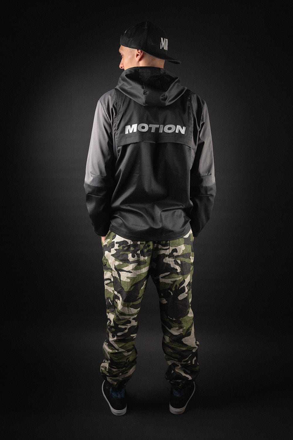 Camo Cargo Pants - The Motion Brand CamoHose Hose Camouflage Hose Streetwear Hose Pants Trackpant Trackpants Camo