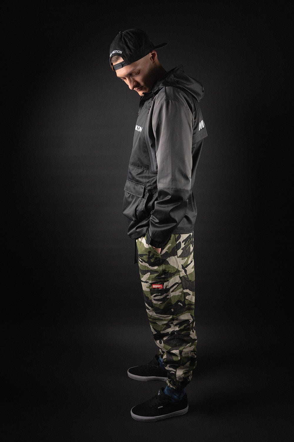 Camo Cargo Pants - The Motion Brand CamoHose Hose Camouflage Hose Streetwear Hose Pants Trackpant Trackpants Camo
