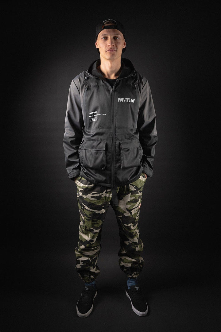 Camo Cargo Pants - The Motion Brand CamoHose Hose Camouflage Hose Streetwear Hose Pants Trackpant Trackpants Camo