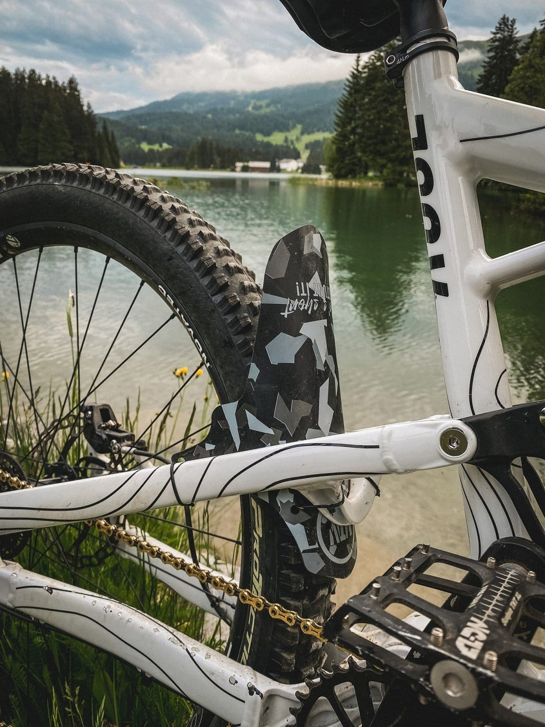 camouflage mountainbike Camo MTB Mudguard (inkl. Kabelbinder) – Lukas Knopf