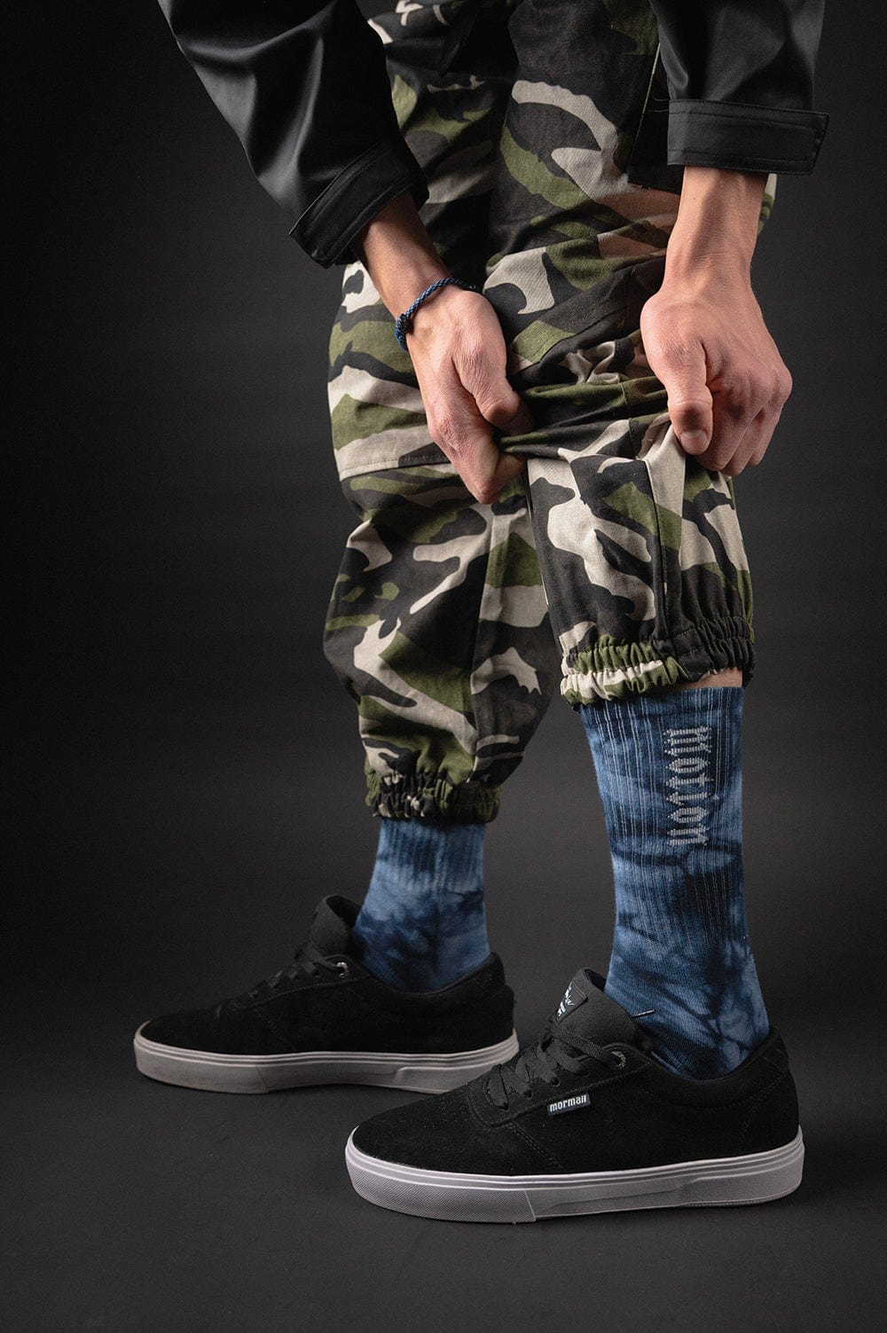 Dark Blue Batik MTN Socken (2er Pack) - The Motion Brand BatikSocken Streetwear Socks Socke