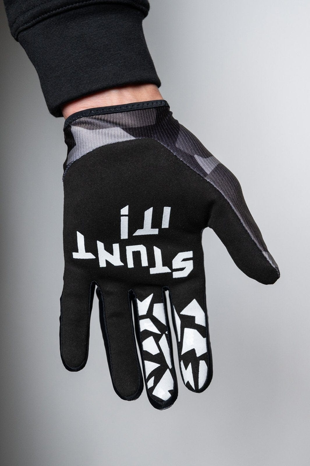 Dark-Camo MTB Handschuhe - The Motion Brand  Bike Gloves Bike Handschuhe Fahrradhandschuhe Bikewear Bike wear Glove Camouflage