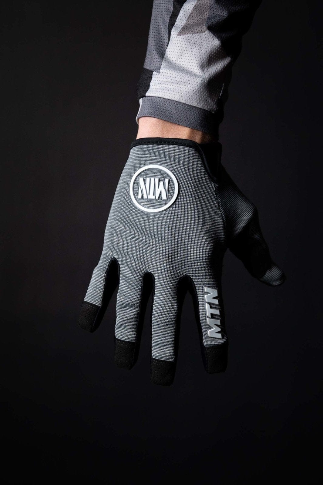 Grey MTB Handschuhe MTN – Lukas Knopf