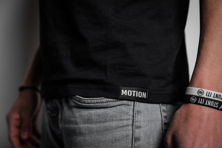 Life's Short Stunt It T-Shirt - The Motion Brand Streetwear Shirt MTB Shirt Mountainbike Shirt Bikewear Bike Wear T Shirt Schwarz Life's Short Stunt It Shirt