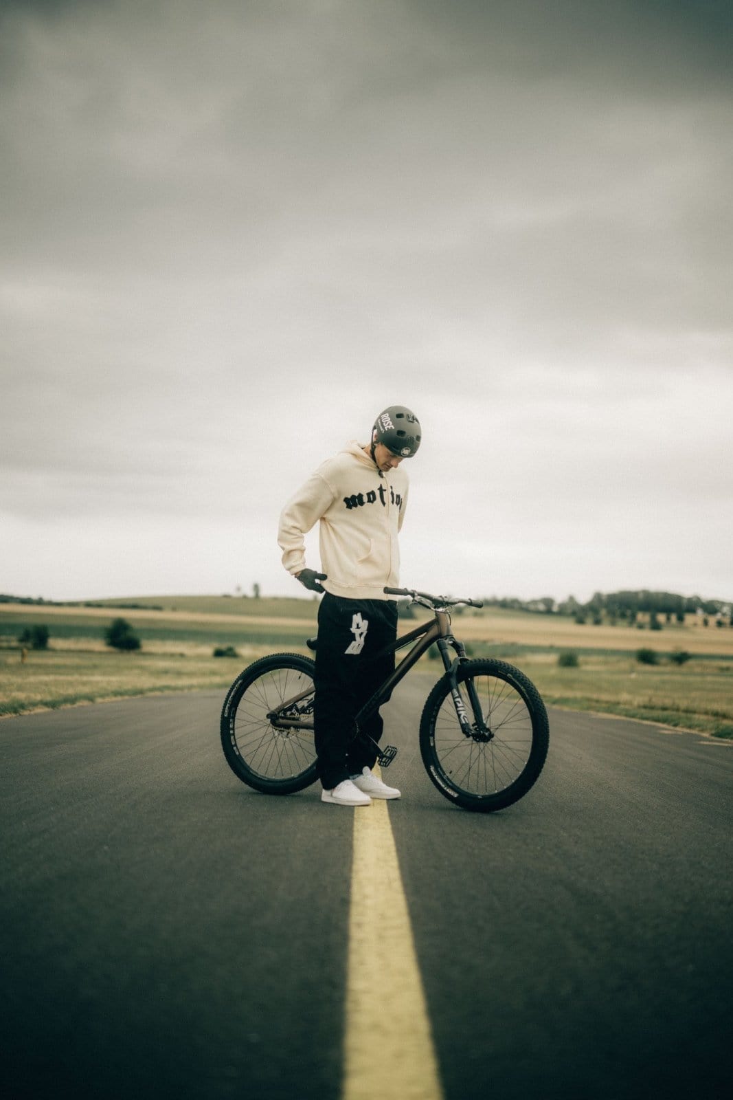 Mercury Creme Zip Hoodie - The Motion Brand Lukas Knopf Merchandise Hoodie Streetwear Hoodie Zip Hoodie