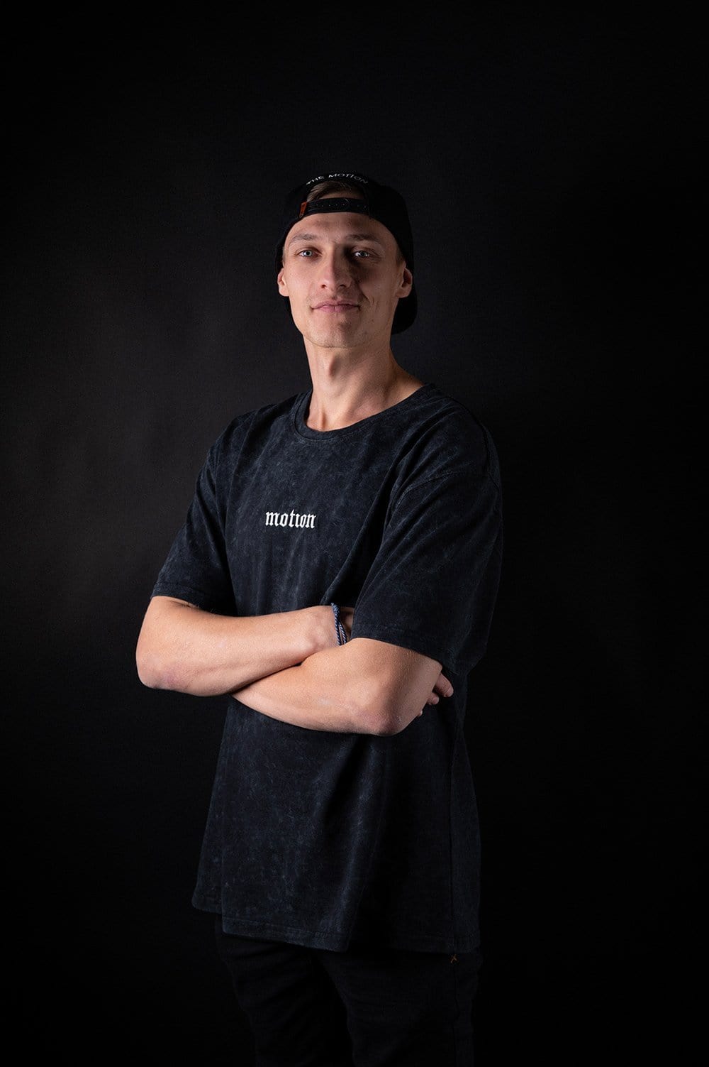 motion Stone Washed Shirt - The Motion Brand Streetwear Shirt MTB Shirt Mountainbike Shirt Bikewear Bike Wear T Shirt Schwarz lukas knopf shirt stone washed shirt oversized shirt stone wash oversized shirt streetwear hoodie mtn the motion brand stone wash washed shirt lukas knopf merch the motion brand shirt motion t shirt stone washed t shirt