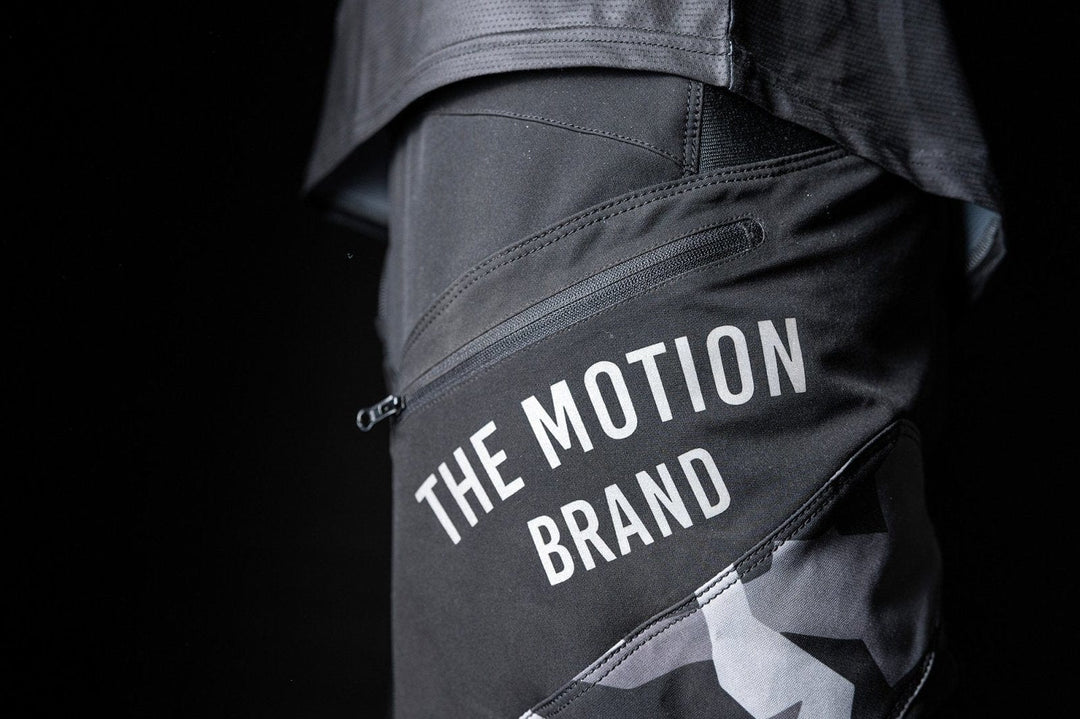 MTB Camo Pants (Hose) lang - The Motion Brand Bikehose Fahrradhose Lang für Männer und Frauen MTB Hose Mountainbike Bikewear Bike Wear