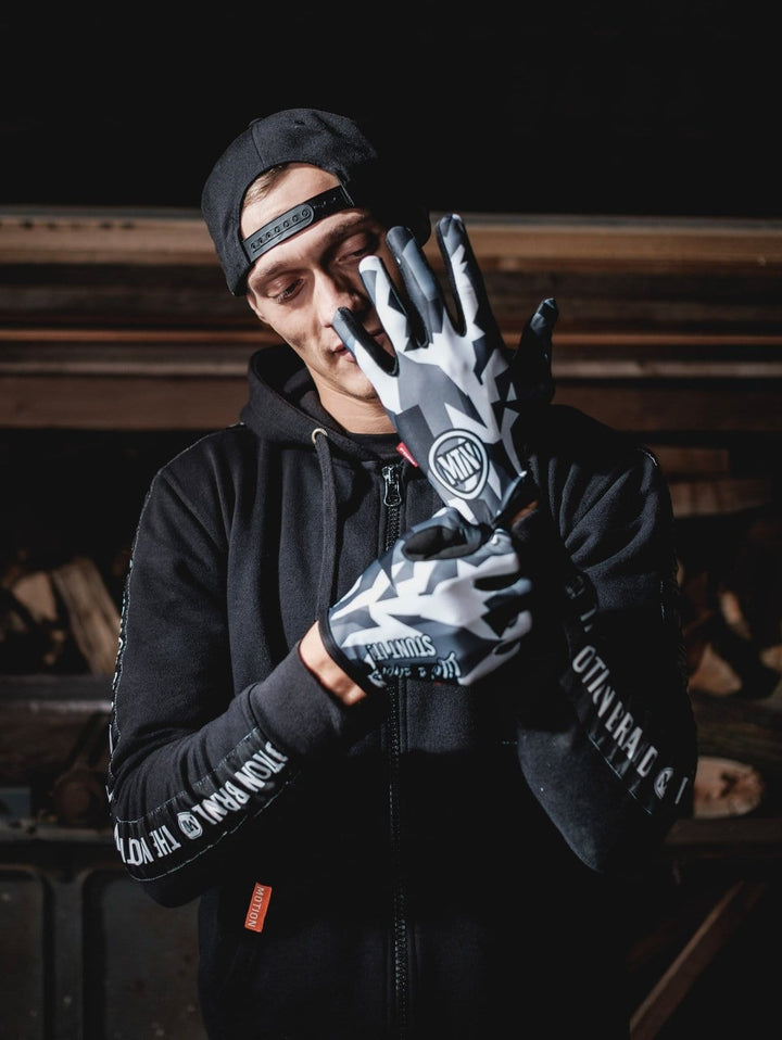 Snow-Camo MTB Handschuhe - The Motion Brand  Bike Gloves Bike Handschuhe Fahrradhandschuhe Bikewear Bike wear Glove Camouflage