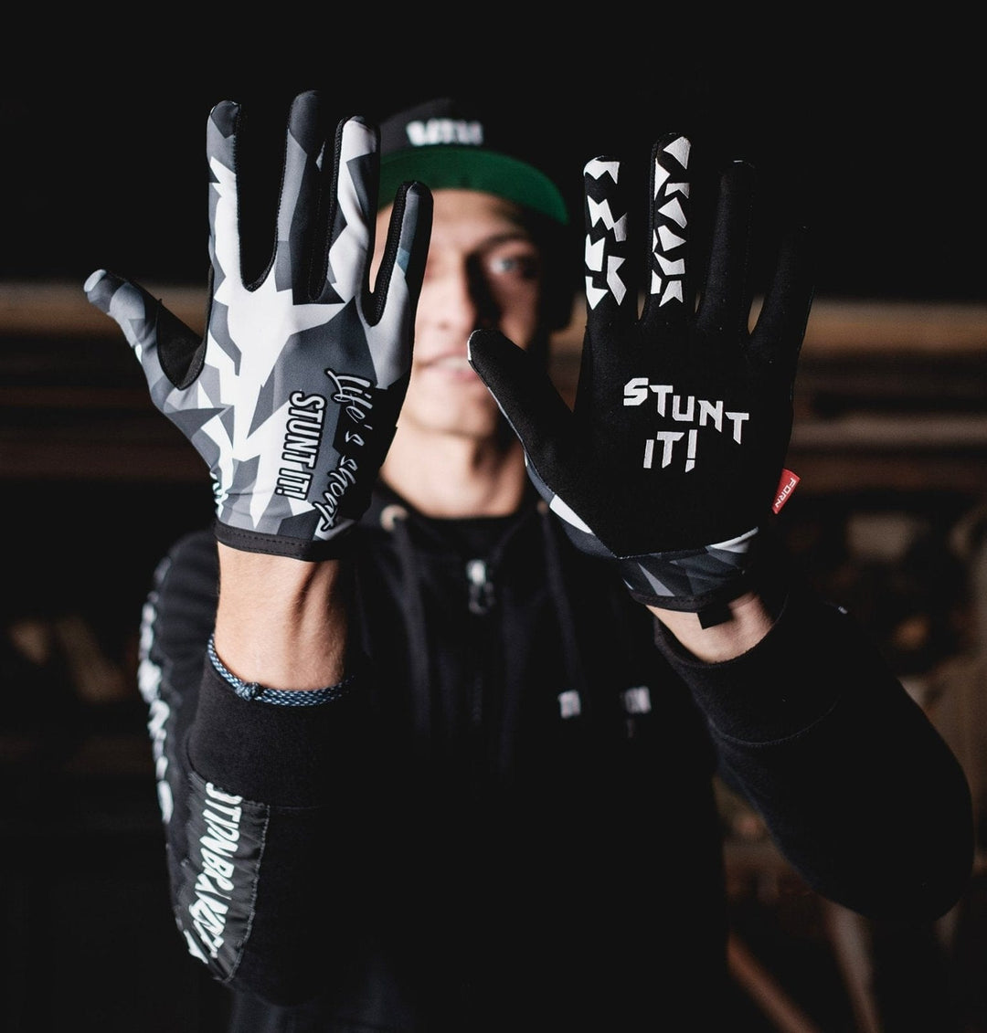 Snow-Camo MTB Handschuhe - The Motion Brand  Bike Gloves Bike Handschuhe Fahrradhandschuhe Bikewear Bike wear Glove Camouflage