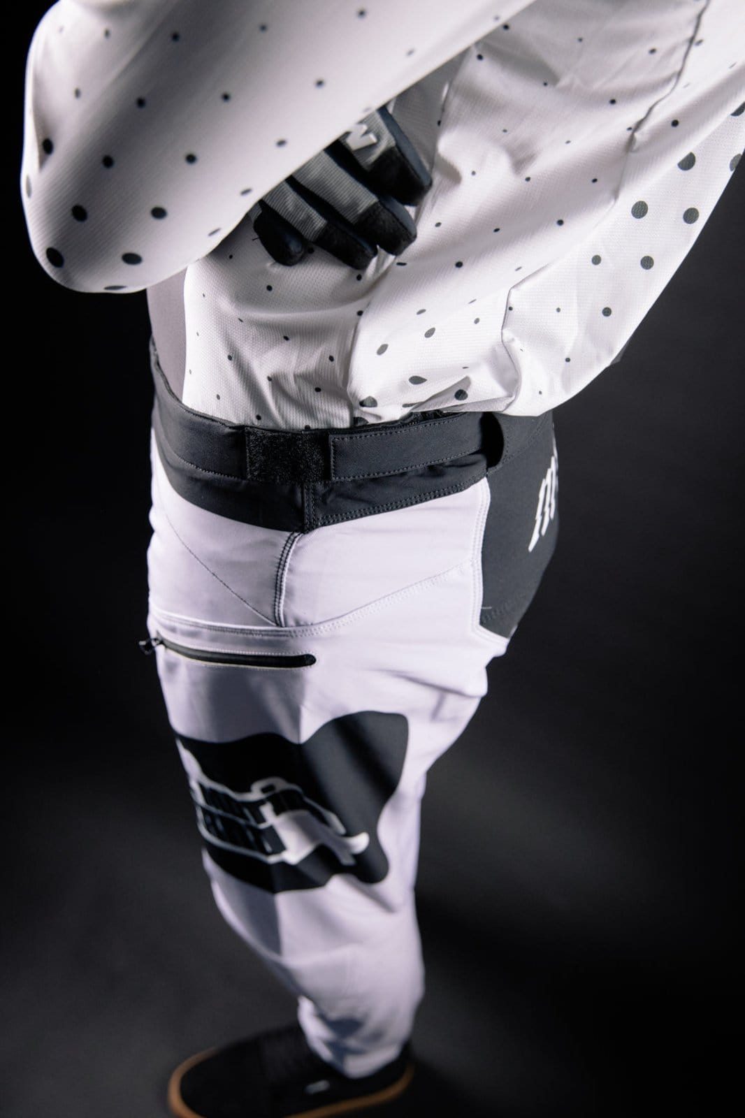 Stone MTB Pants (Hose) lang - The Motion Brand