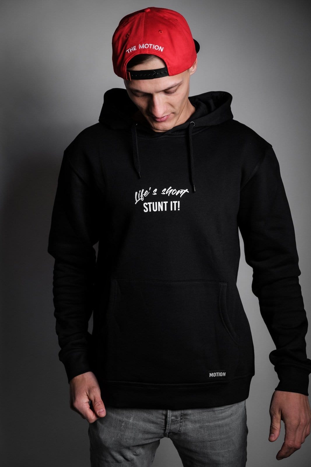 Stunt It! Hoodie - The Motion Brand Black Kapuzenpullover Pulli Kapuzenpulli OversizedHoodie Streetwear Oversized Bikewear Life's Short Stunt It Lukas Knopf Merch Lukas Knopf Merchandise Life's Short Stunt It