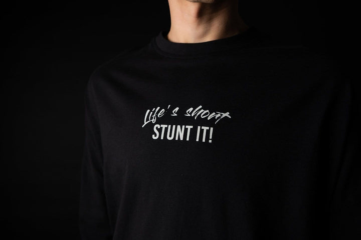 Stunt It! Longsleeve - The Motion Brand Langarmshirt Shirt Langarm FrotteeStick Streetwear Oversized Longsleeve grau bikewear bike wear Lukas Knopf Merch Lukas Knopf Merchandise Life's Short Stunt It