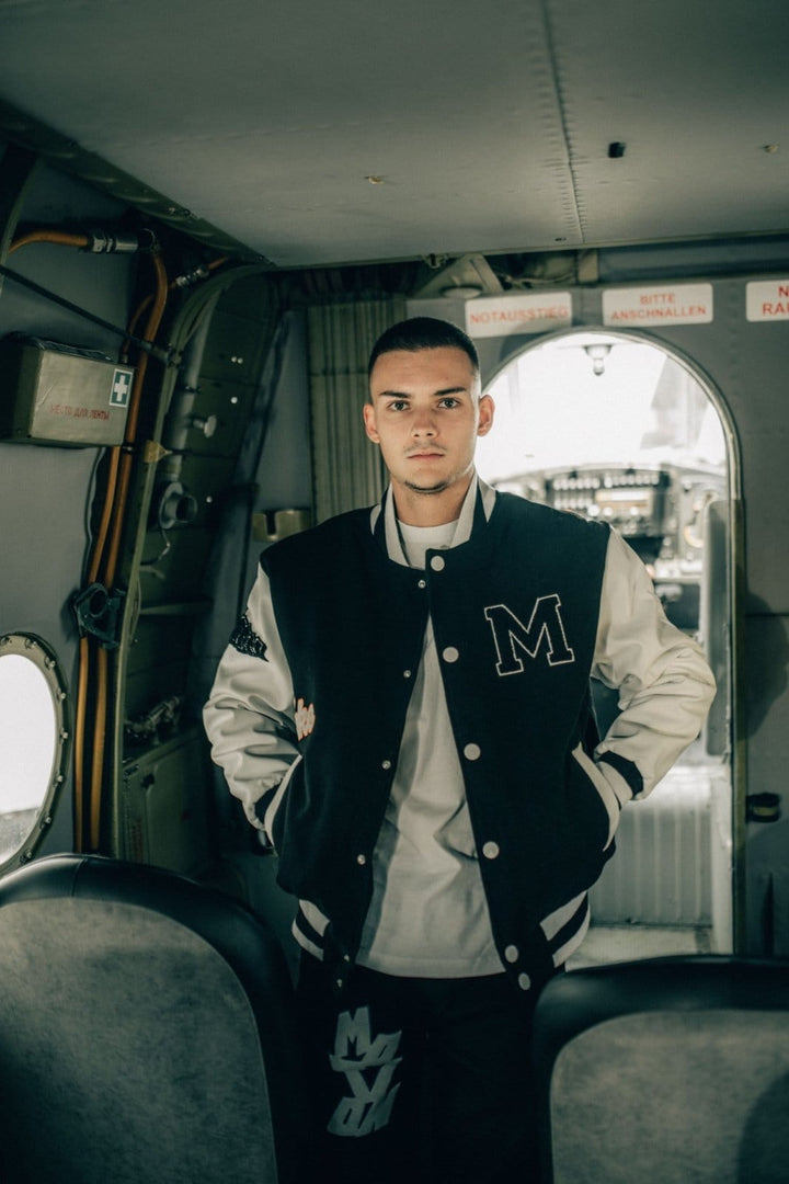 Takeoff College Jacke - The Motion Brand