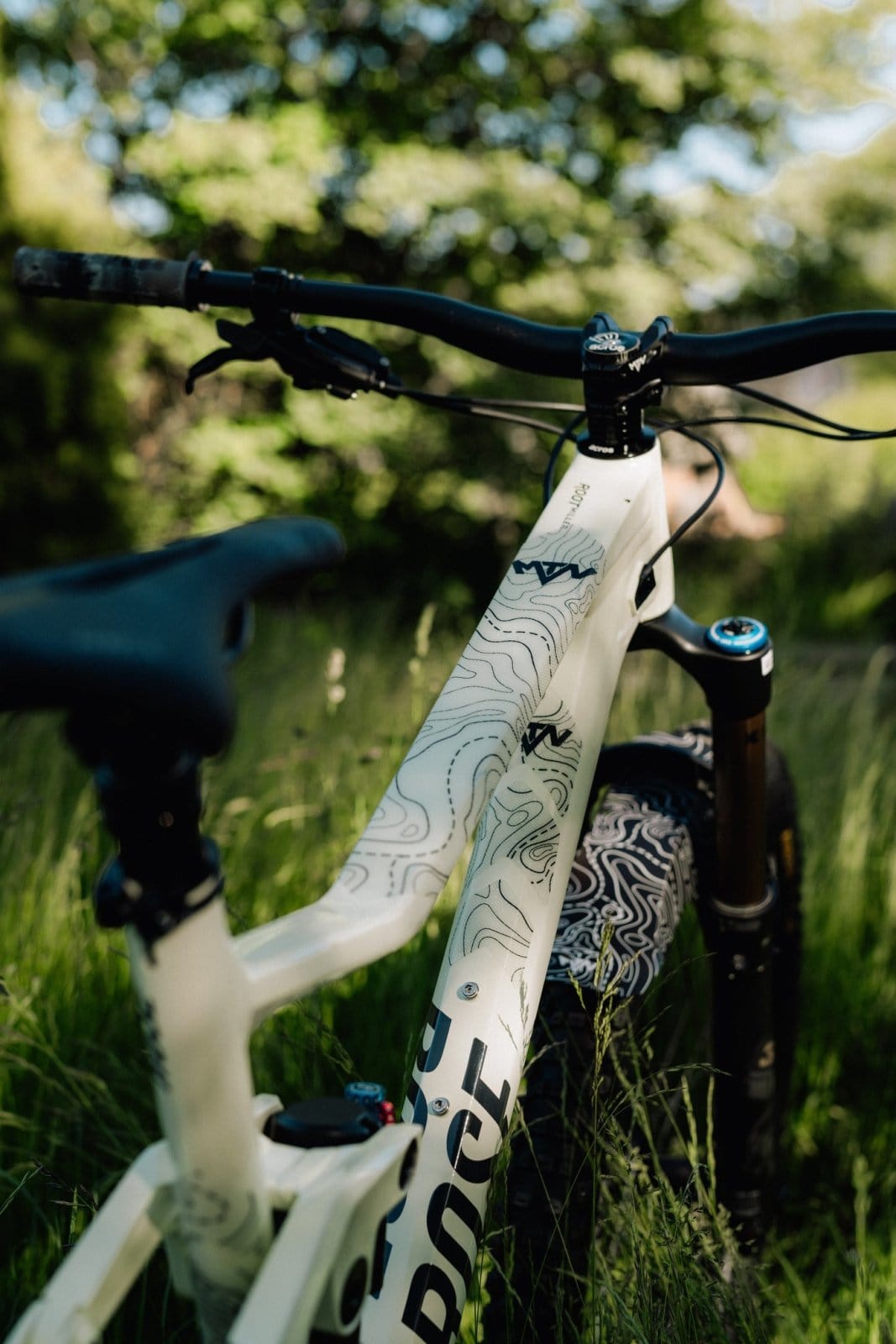 mountainbike abschließen Terra MTB Frameguard Rahmensticker – Lukas Knopf