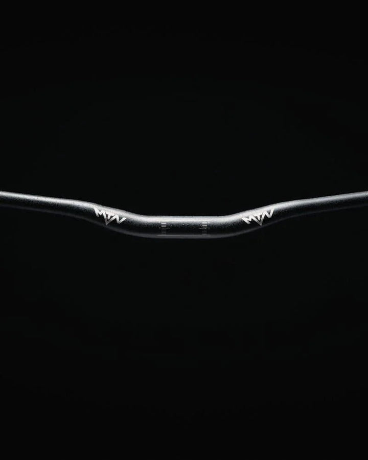 Trick-Buch & MTN Components Lenker-Bundle - The Motion Brand Skatepark Buch BMX Buch mtb buch mountsinbike buch skte buch skatepark dirtjump buch lukas knopf buch