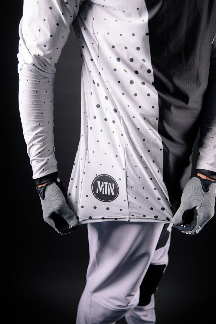White MTB Jersey - The Motion Brand